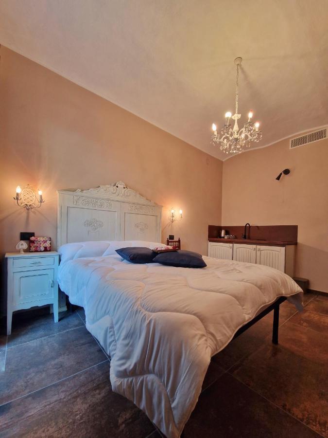 Mister Barolo Apartments Langhe 诺韦洛 外观 照片